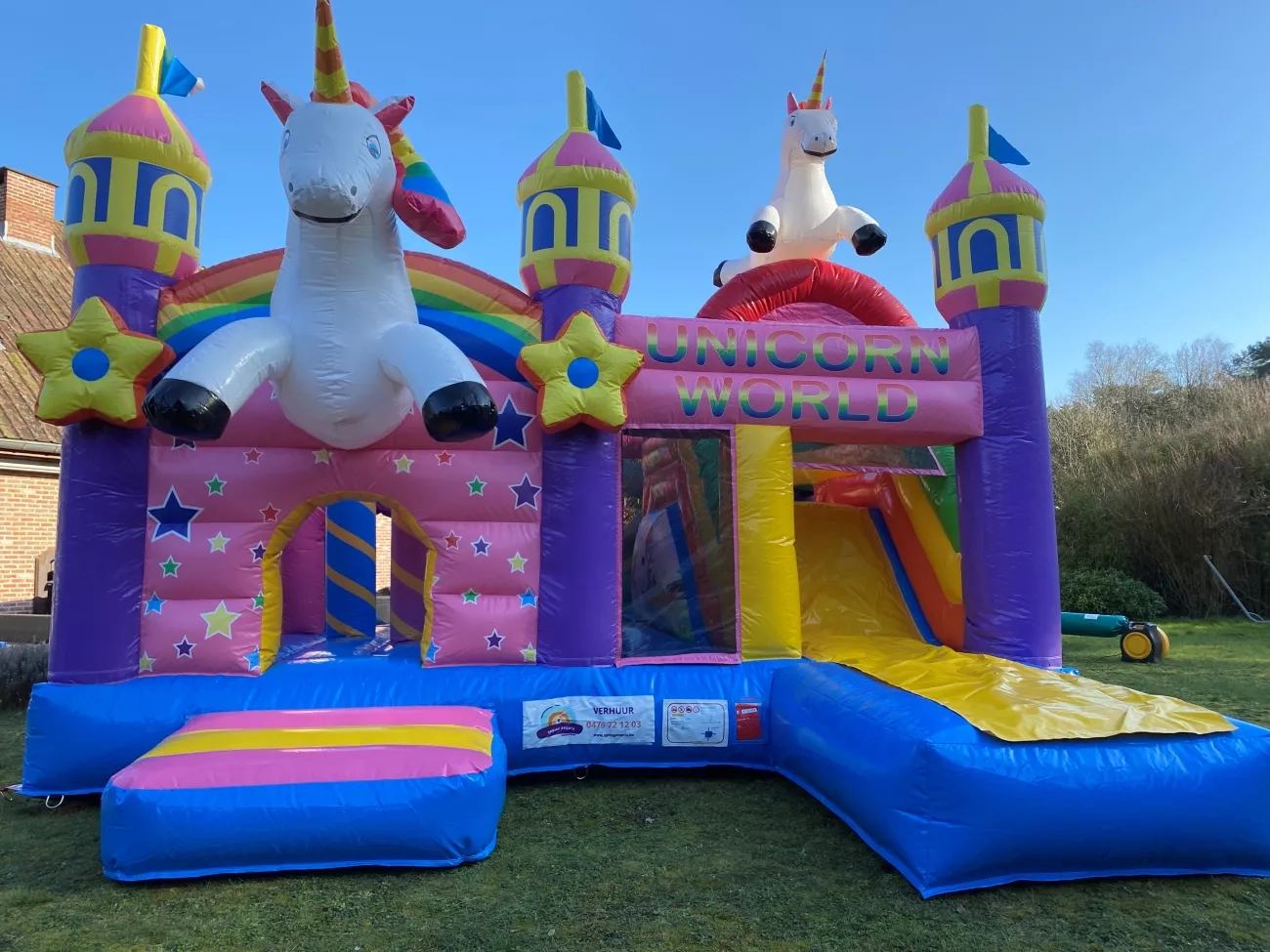 Spring Events - Unicorn World springkasteel huren